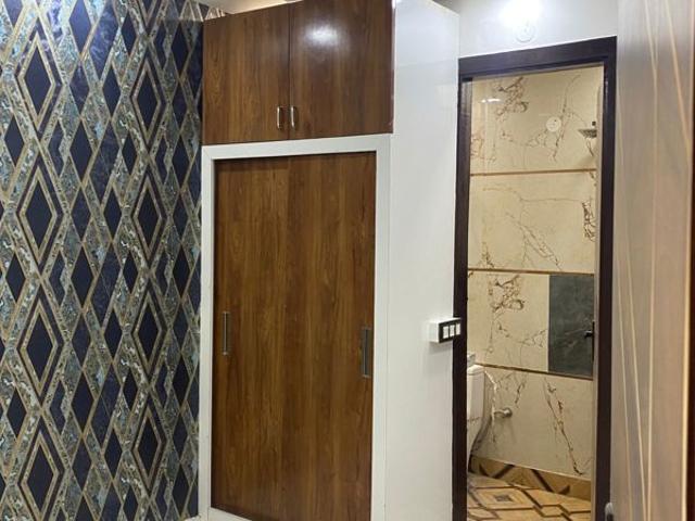 Property for rent in Deri