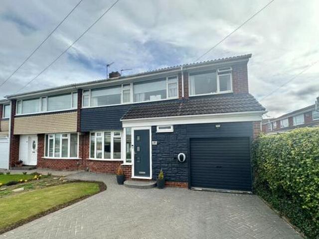 House for sale in Butterton, Staffordshire