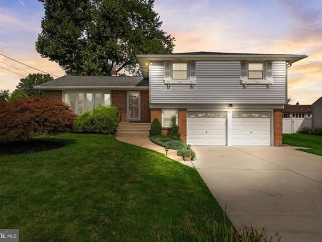 House for sale in Cherry Hill, New Jersey
