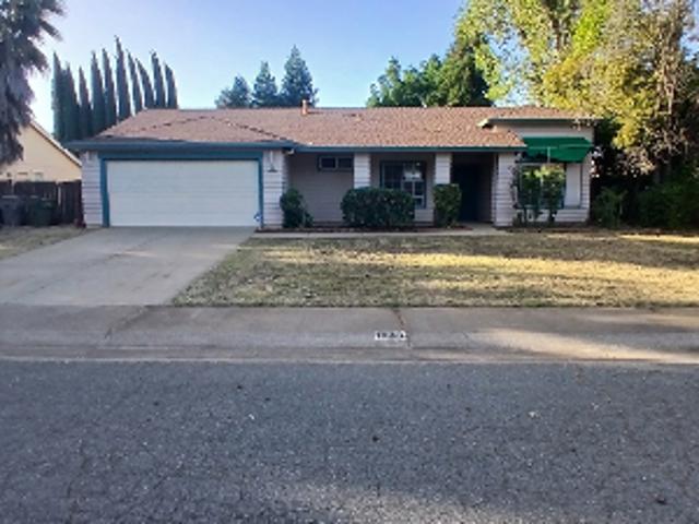 House for sale in Victor Estates, Redding