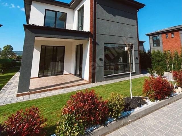 İnegöl, Bursa içerisinde satılık Villa