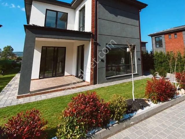 İnegöl, Bursa içerisinde satılık Villa
