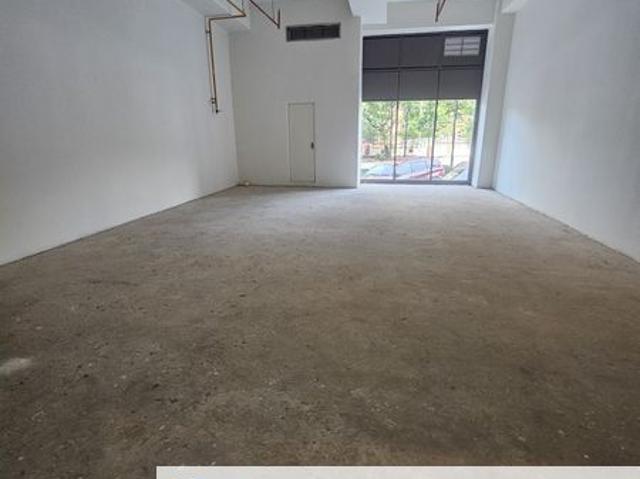 Shop for rent in Petaling, Damansara Damai