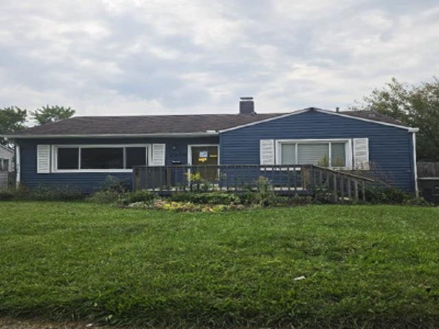 House for sale in Moores Corners, Columbus