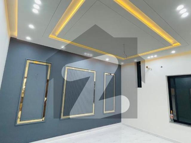 House for sale in Faisalabad, Islamabad Capital Territory