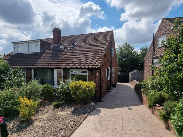 House for rent in Kirkstall, West Yorkshire