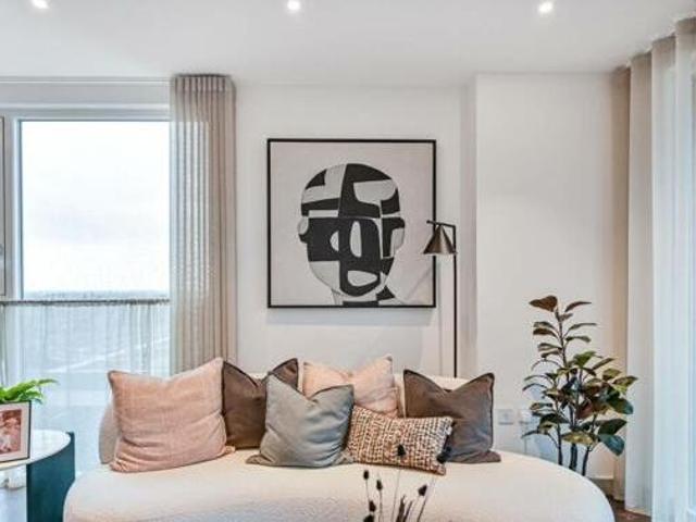 House for sale in Staines, Surrey