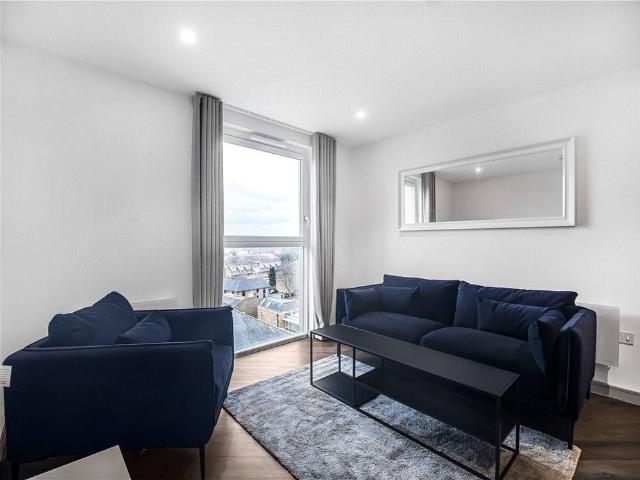 Apartment for rent in Birch Green, Spelthorne