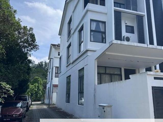 House for sale in Petaling, Subang Jaya