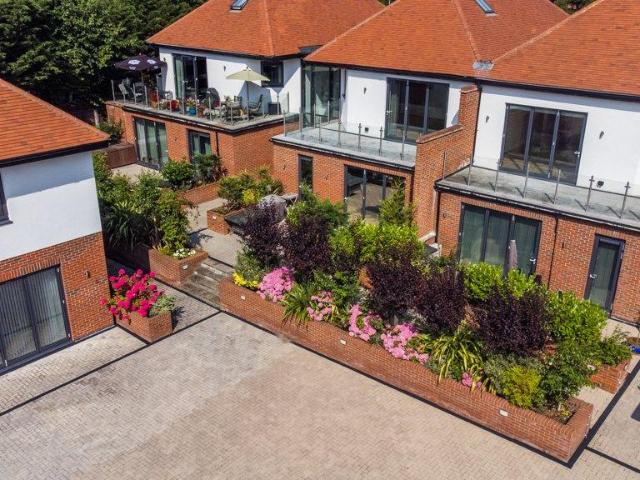 Apartment for rent in Chigwell, Epping