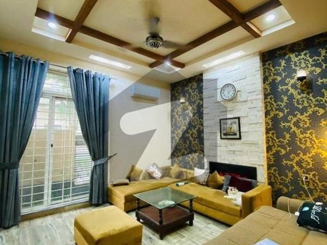 House for sale in Faisalabad, Islamabad Capital Territory
