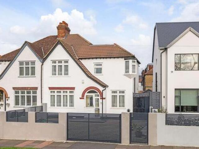 House for sale in Upchurch, Gillingham