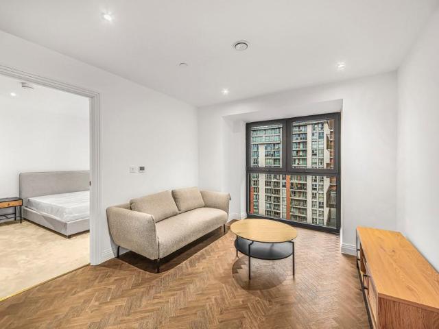 House for rent in Canning Town, Greater London