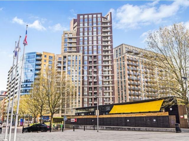Studio for rent in Canning Town, Greater London