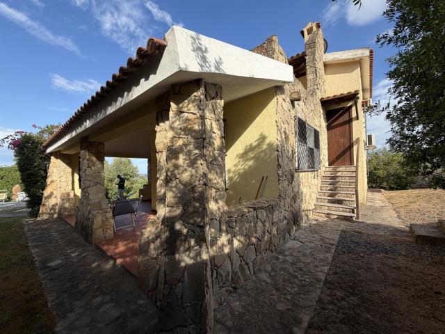 Casa in vendita a Pula, Sardigna/Sardegna