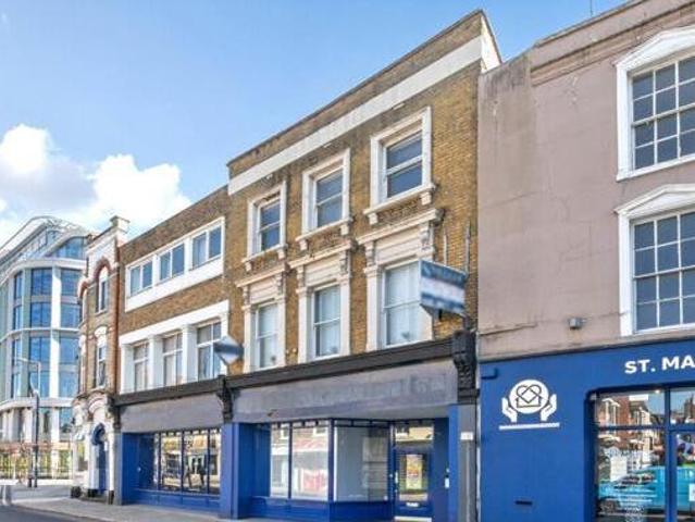 House for sale in Kingston Upon Thames, Greater London