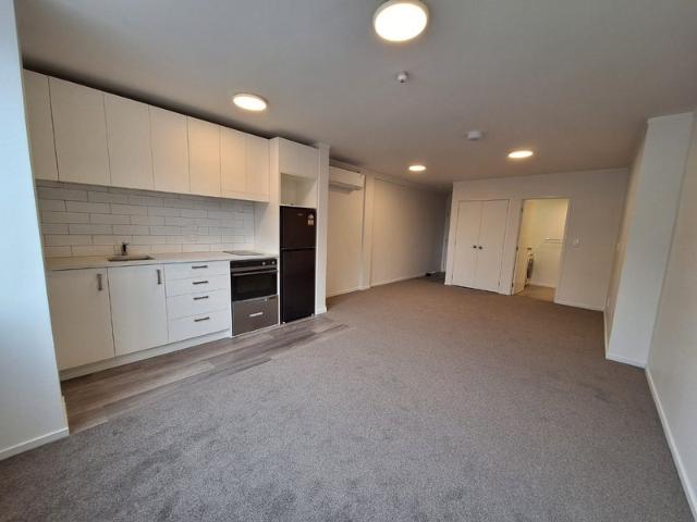 Apartment for rent in Eden Terrace