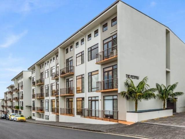 Apartment for rent in Newton, Auckland
