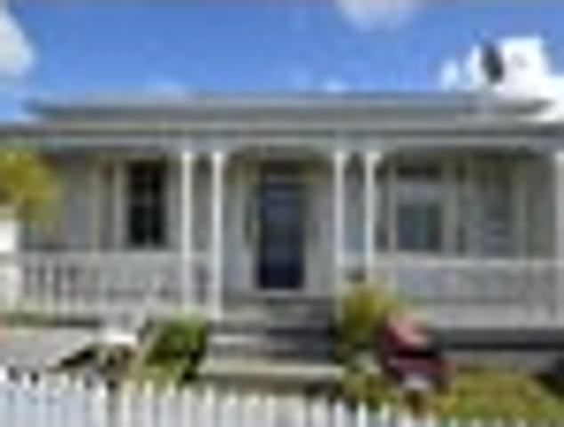 House for rent in Balmoral