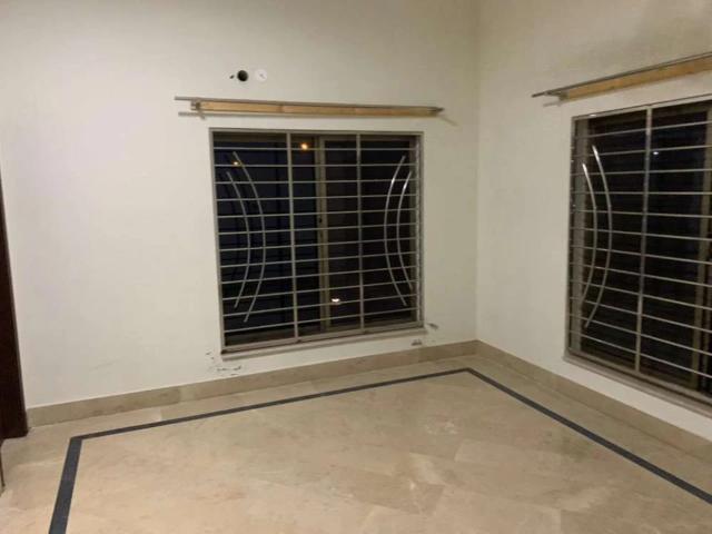 House for rent in تحصیل فیصل آباد شہر, فیصل آباد ڈویژن
