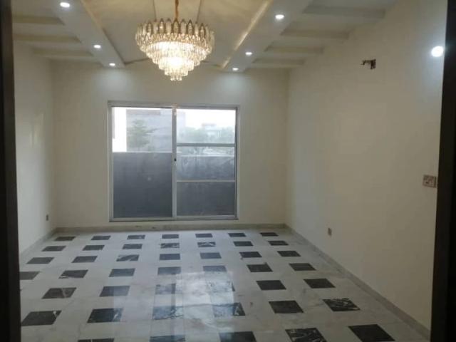 House for sale in Faisalabad, Islamabad Capital Territory