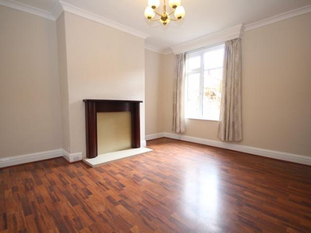 House for rent in Spotland Bridge, Burnedge