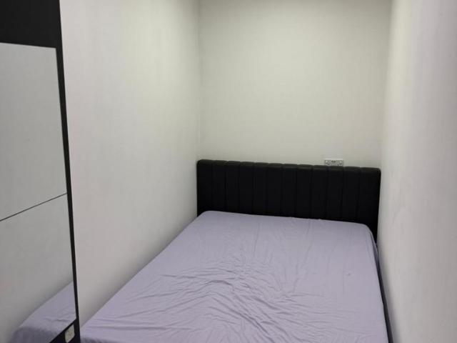 Apartment for rent in Harold Hill, Greater London