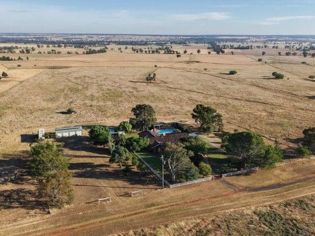 Cottage for sale in Dubbo, New South Wales
