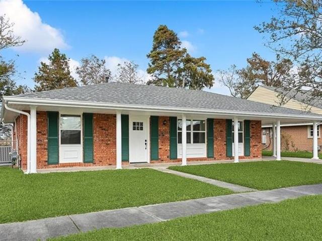 House for sale in Violet
