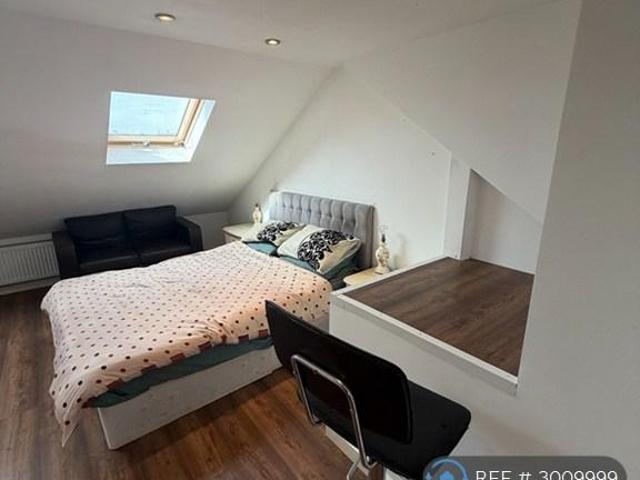 House for rent in Chadwell Heath, Greater London