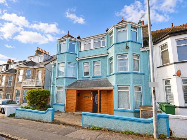 Apartment for rent in Porth, Newquay