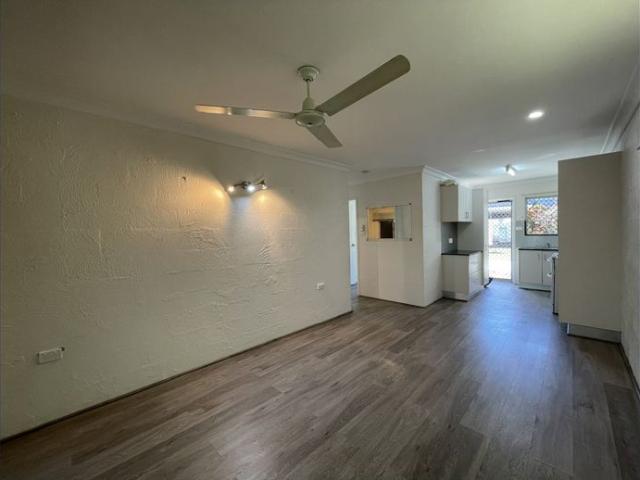 Apartment for rent in Edge Hill, Cairns
