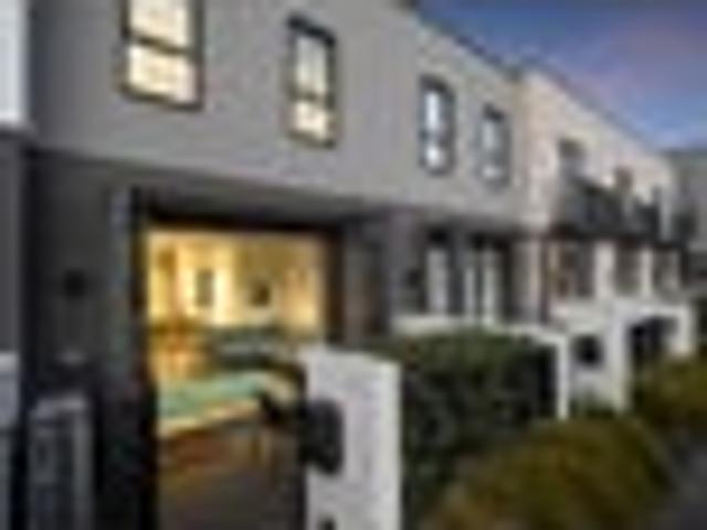 Townhouse for sale in Heathcote, Canterbury