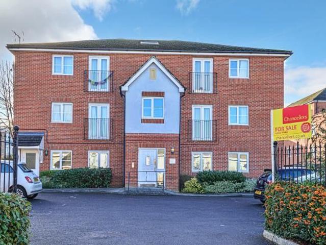 Apartment for rent in Barton, The Slade