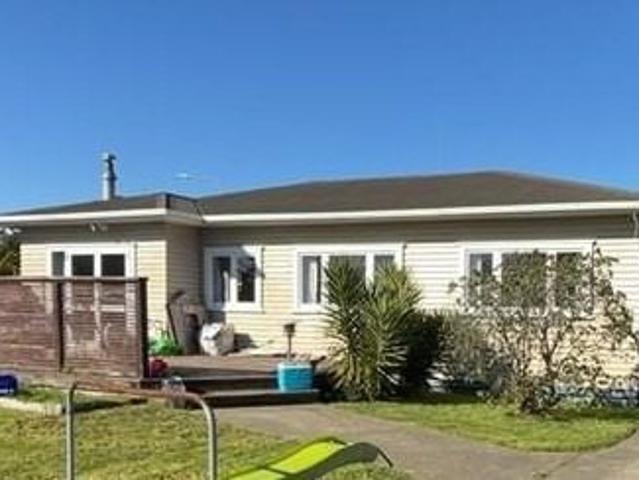 House for rent in Edgecumbe, Bay Of Plenty