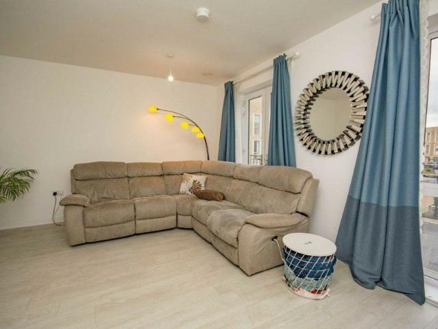 Townhouse for rent in Cat Hill, Isle Of Man