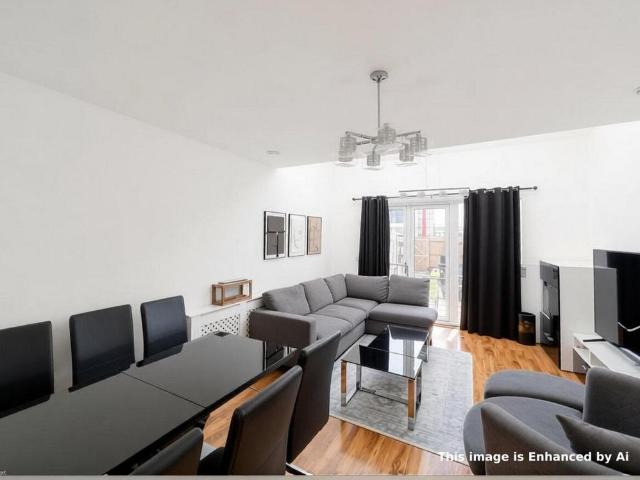 House for rent in Colindale, Greater London