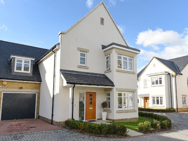 House for rent in London Borough of Bromley, Greater London