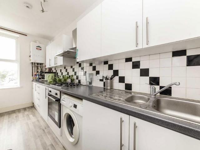 Apartment for rent in Clapham, Greater London