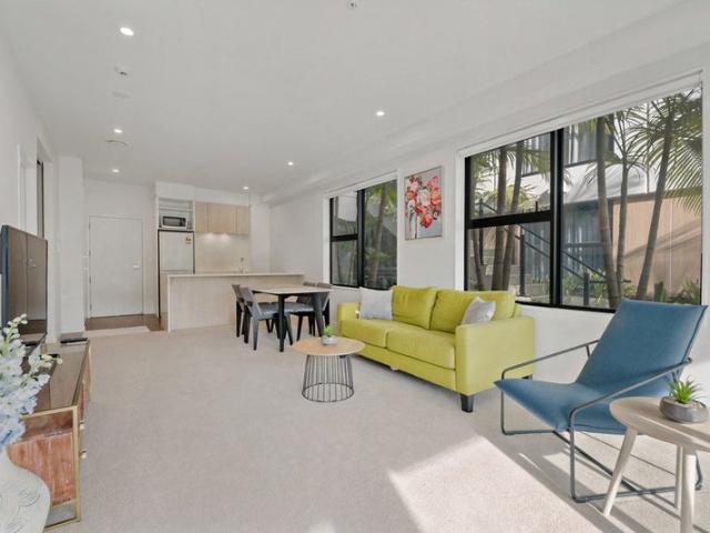Apartment for sale in Newmarket