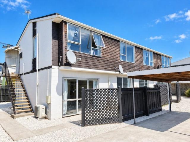 Apartment for rent in Heathcote, Canterbury