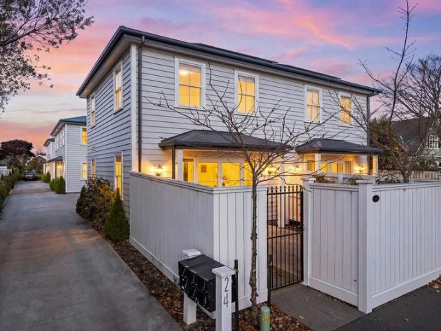House for rent in Edgeware, Canterbury