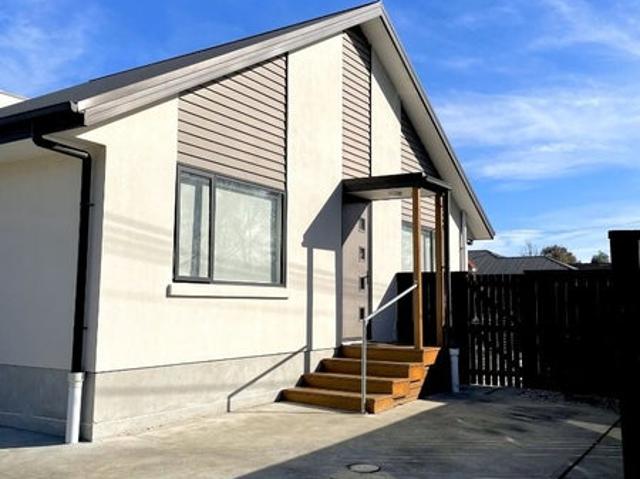 House for rent in Edgeware, Canterbury