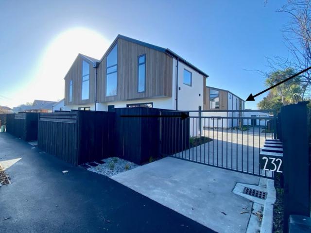 House for rent in Edgeware, Canterbury