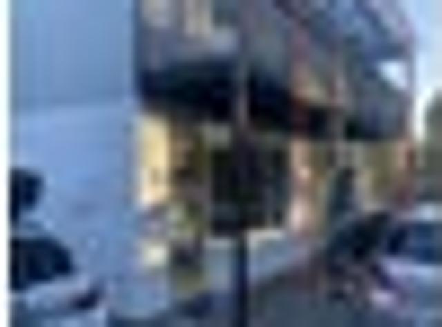 Townhouse for rent in Heathcote, Canterbury