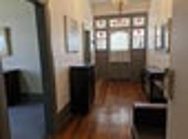 House for rent in Edgeware, Canterbury