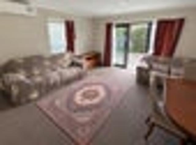 Apartment for rent in Edgeware, Canterbury