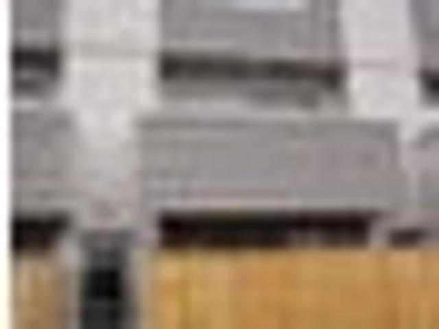 Townhouse for rent in Edgeware, Linwood-Central-Heathcote Community