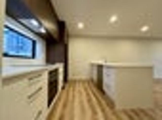 Townhouse for rent in Heathcote, Canterbury