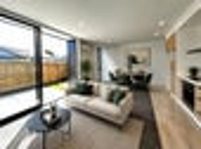 Townhouse for rent in Edgeware, Canterbury